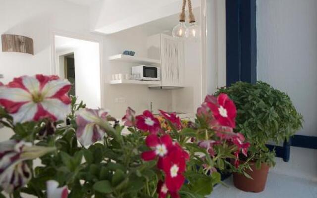 Hyades Mykonos Apartments And Studios