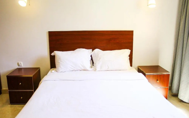 Coastal 2-bedroom Getaway