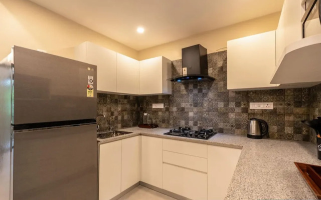Sol Banyan by Hireavilla - 2BR w Pool in Candolim