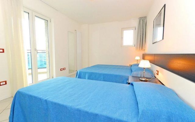 Modern Flat 80 mt From the Beach