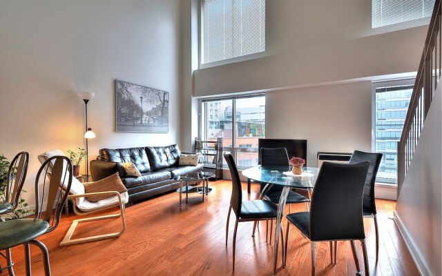 2 Floor Mezzanine Condo Near Convention Center