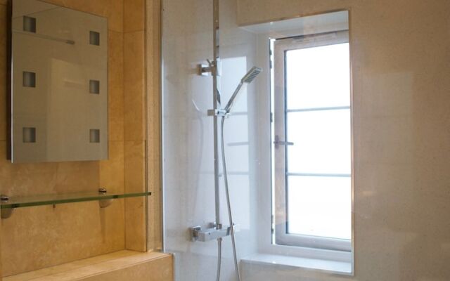 Edinburgh Top Floor Flat