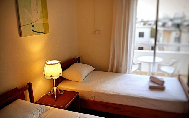 Napa Central Apartment