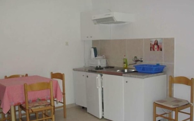 Apartments Boguvila -