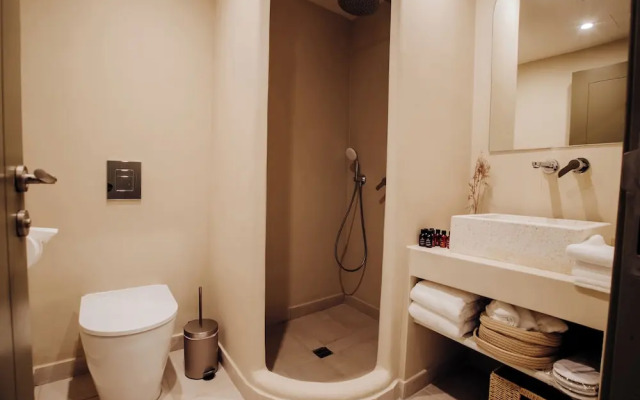 Thymises Boutique Hotel