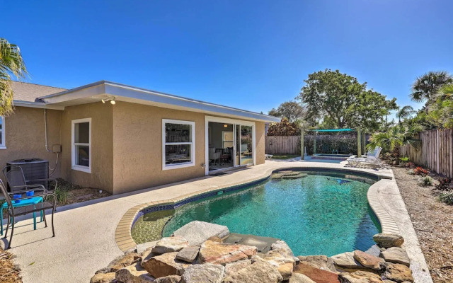 Pet-friendly Merritt Island Home w/ Heated Pool