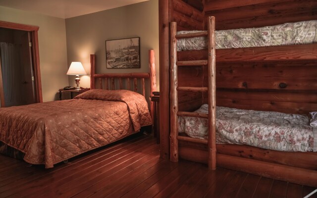 Sumas Mountain Lodge