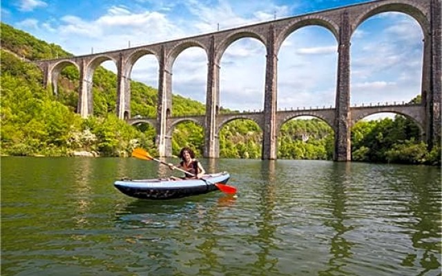 La Belle Riviere (Adults Only)