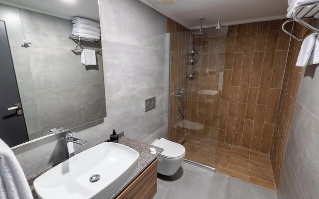 Yusufhan  Suites