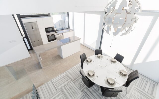 Fidalsa Villa Moet & Chandon Sea Views