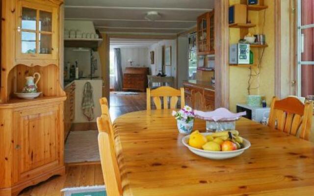 Holiday Home Blomstermåla