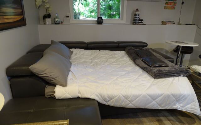Suite at Trails End Beach House