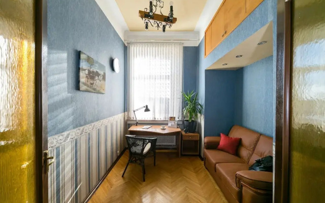GM Apartment Serafimovicha 2-415
