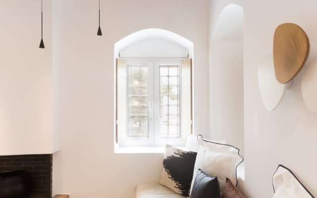 Kallos Villas & Suites