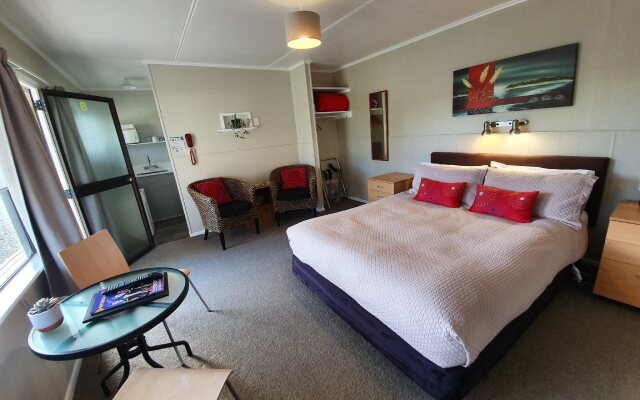 U Studios Masterton