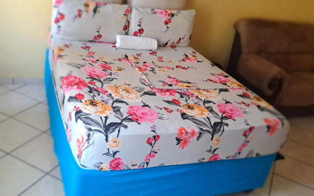 Moonlight Guesthouse