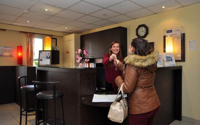 Kyriad Nantes - Carquefou