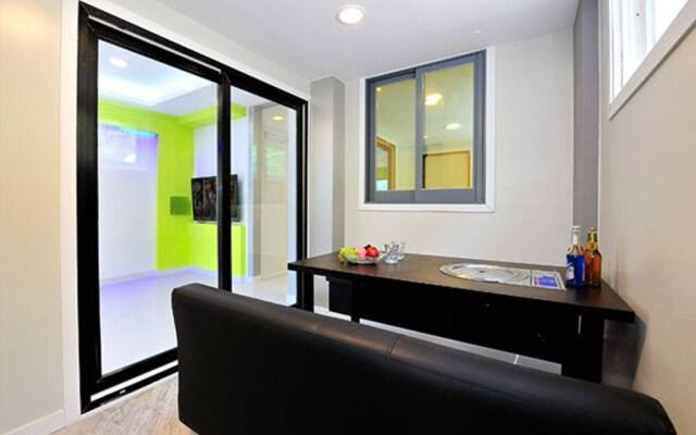 Gadulgi Garden Pension