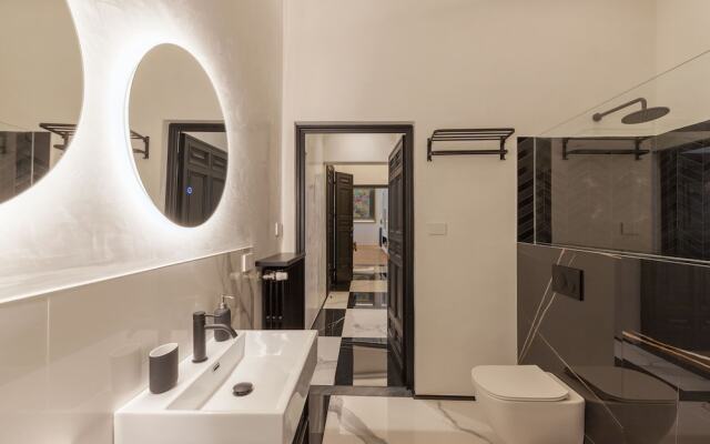 Cavour 83 Prestige House