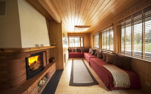 Kivi Talu Country Hotel