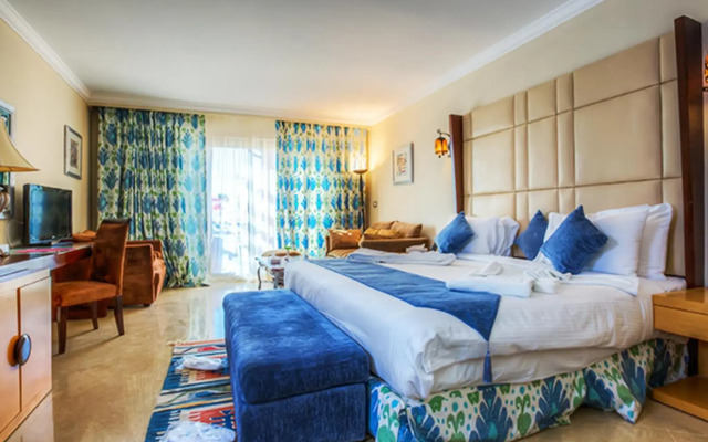 Porto Matrouh Beach Resort