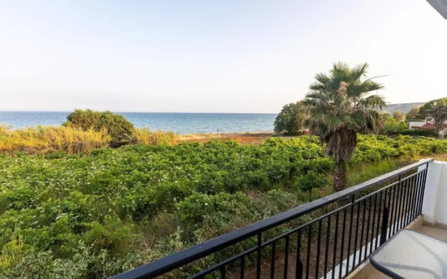 Seaheaven House B4 - Beachfront Nest Memi Koroni