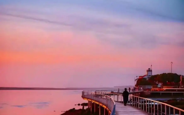 Apulia Garden Barbecue Suite