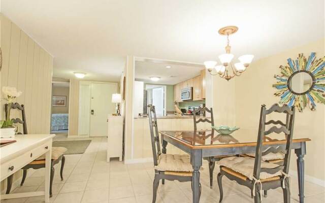 Plantation Club 527 - Two Bedroom Condo
