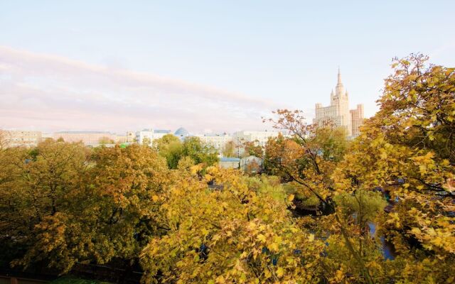 Апартаменты «LUXKV на Большой Грузинской»