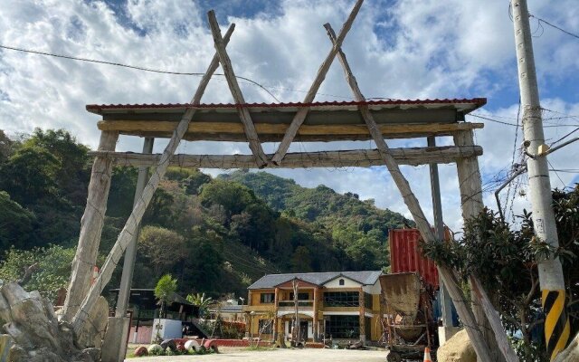 Rona Resort