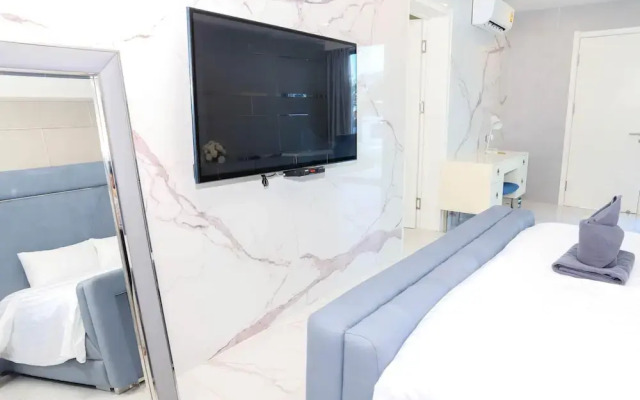 Private Pool Villa in Central Pattaya - Palmc9