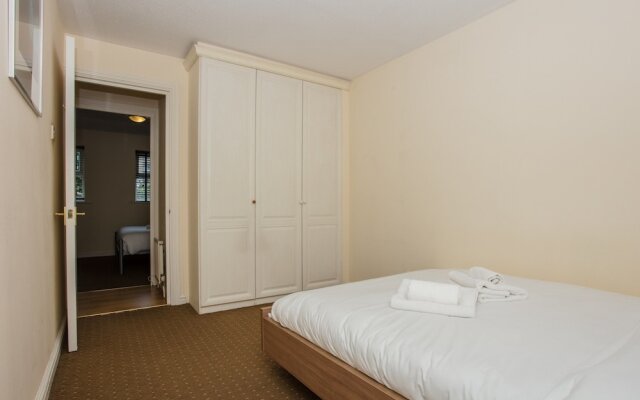 3 Bedroom House near Canary Wharf