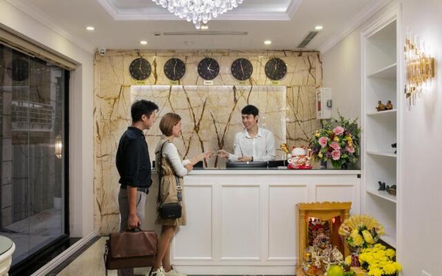 CBon Hotel Do Quang