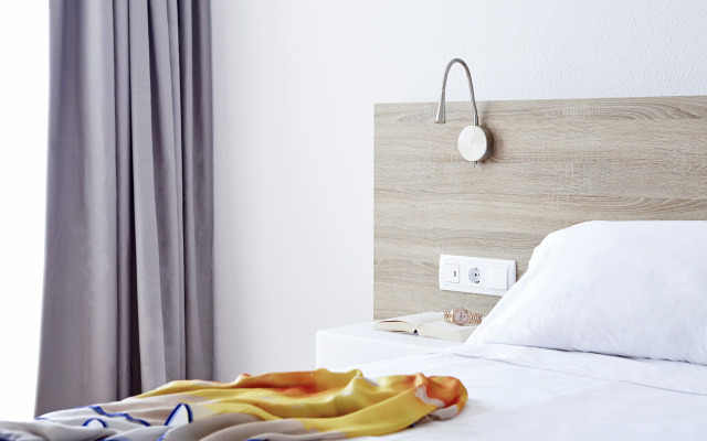 Globales Los Delfines Hotel & Apartments