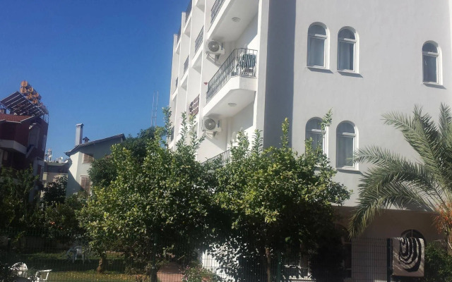 Pinus Otel