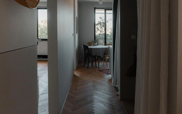 Stylish apartment near the historic center