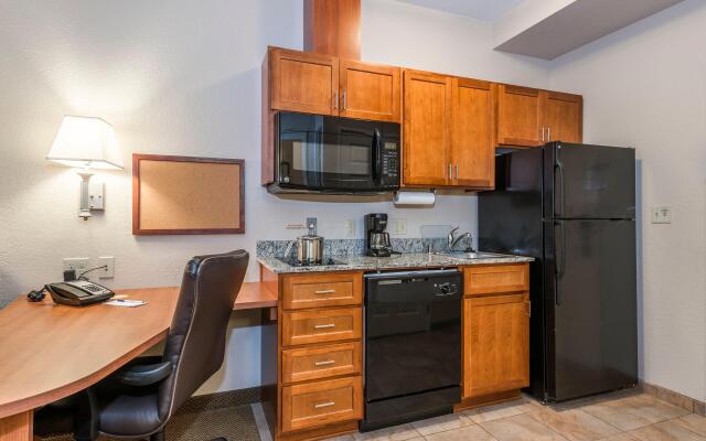 Candlewood Suites Burlington South by IHG