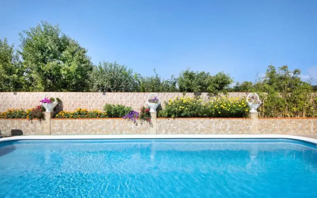 Private Pool Villa 20min by Porto