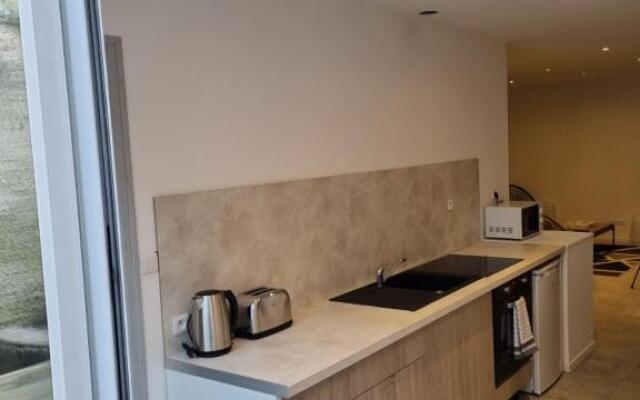 VALSCOSY parking - Activités illégales interdite