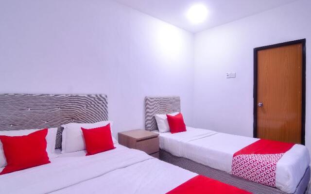396 Home Sweet Home by OYO Rooms