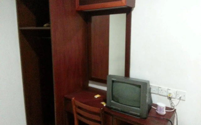 OYO 89850 Mutiara Motel