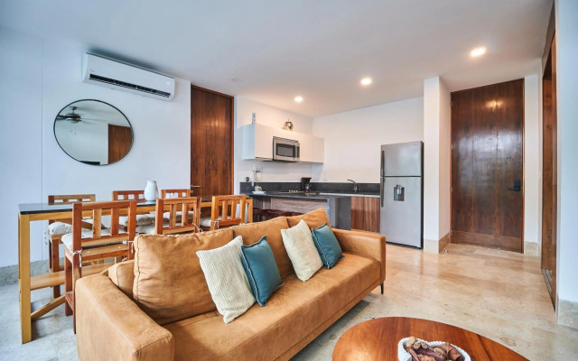 Omara 2-BR Pool · Tropical 2-BR Condo With Private Pool + Amenities!