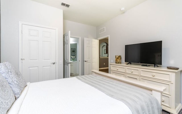 La Casita Ventura 2 Bedroom Condo by Redawning