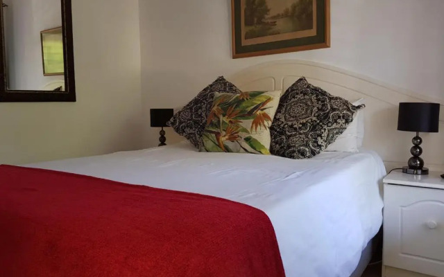 Kelkiewyn Guesthouse Caledon