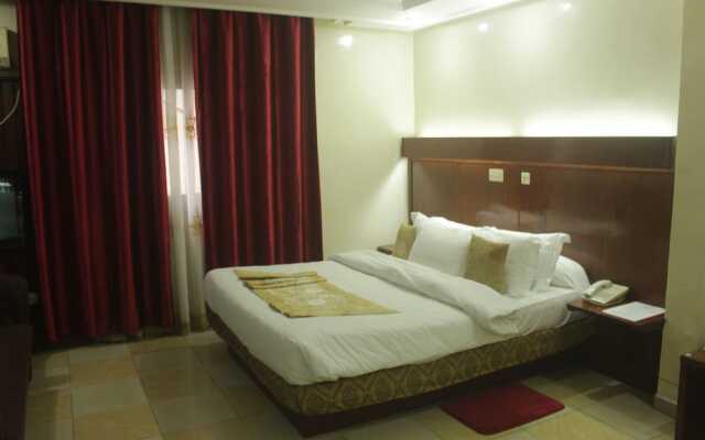 Somatel Hotel