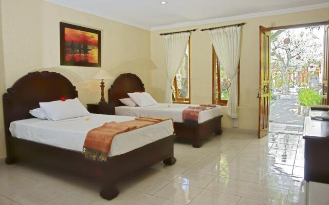 Dolphin Hotel Bali