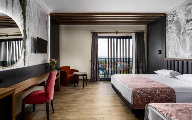 Sedir Park Joy Hotel