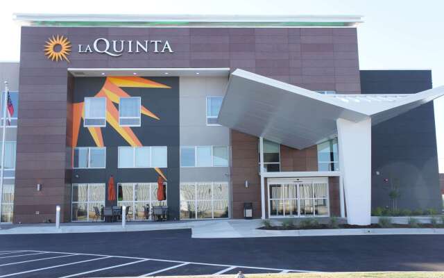 La Quinta Inn & Suites by Wyndham Perry