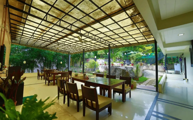 Hotel Shiv Villa by SAH