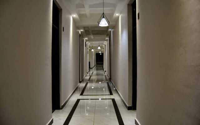 The Hotel Ezri